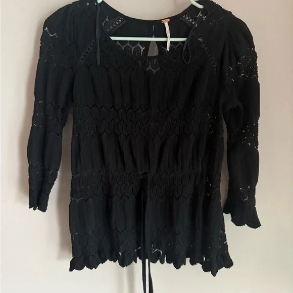 Free People Black Lace Peasant Top Long Sleeve Drawstring Waist XS - Picture 2 of 3